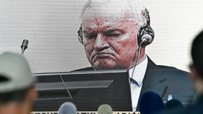 "Ili je tuziteljka pojela zmiju, ili NATO optužnicu" Kako je Mladić oštrim jezikom postrojavao Hag