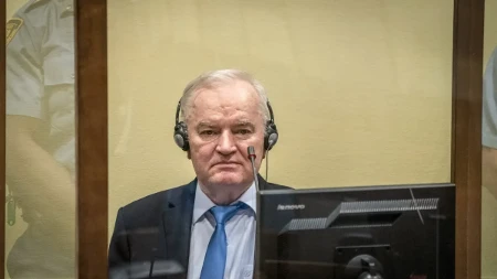 "Proveo sam 2 meseca u samici": Naš pevač sa majkom i sestrom bio u zatvoru zbog sumnje da su skrivali Ratka Mladića