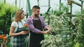 Ljudi su poludeli za ovim hobijima: Novi trend vam pomaže da se opustite, usporite i - uživate u životu
