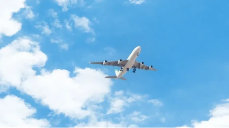 U trapu aviona pronađeno telo mladića: Užas na aerodromu u Indoneziji! 