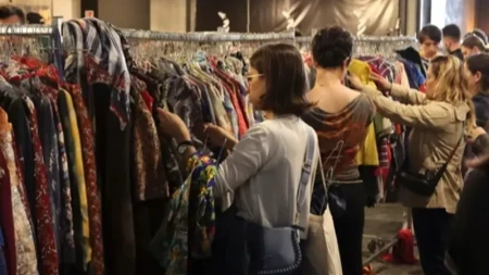 7 godina radi sa polovnom odećom i ovo nikad ne bi kupila: "Ne vredi rizika"