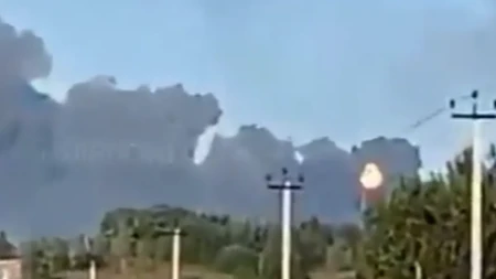 Pakao u Rusiji! Dronovi napali Moskvu i Jaroslavsku oblast, zatvoren deo auti-puta! (VIDEO)