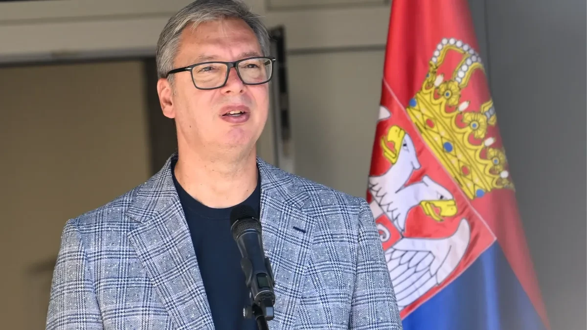 Predsednik Srbije sa svojim narodom! Vučić obilazi Mačvanski okrug