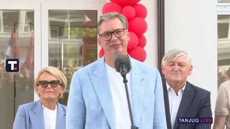 Vučić najavio lepu vest: Milion i po evra ide u rekonstrukciju i gradnju novih puteva