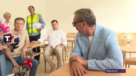 Vučić otkrio porodičnu tragediju ministra Memića: „Namerno sam te pozvao da kažeš svoju priču“