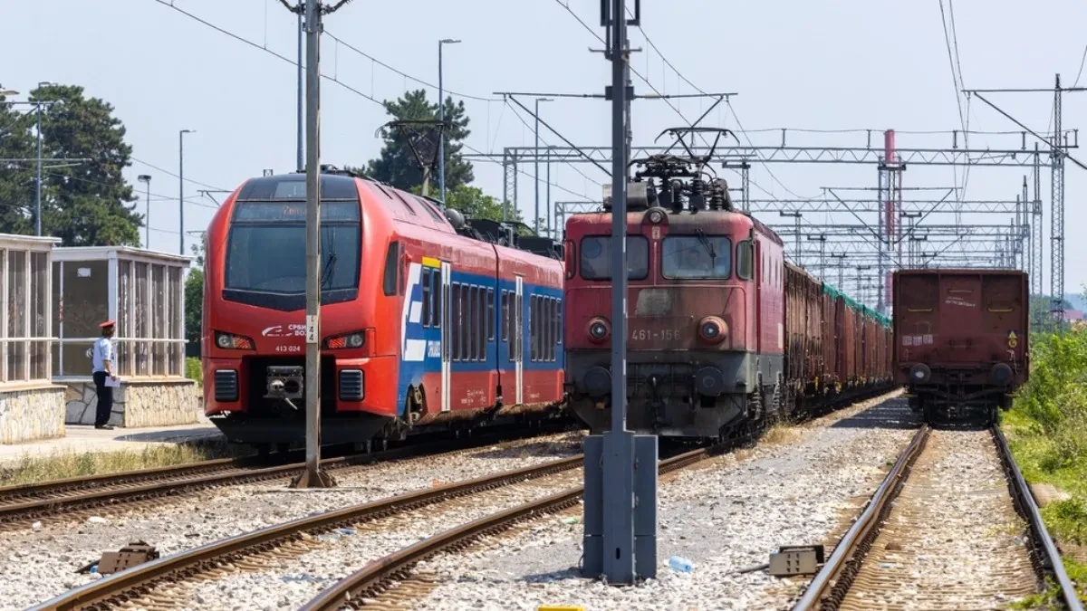 Migrant (23) teško povređen u Maloj Krsni: Zadobio stravične opekotine kad je pokušao da izađe iz vagona