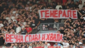Skandal u režiji UEFA: Pokrenut postupak protiv Zvezde zbog transparenta posvećenom Ratku Mladiću