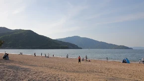 Plaža u Fukušimi prvi put otvorena nakon katastrofe od pre 16 godina: Godinama je poseta bila zabranjena, sada je ponovo puna ljudi