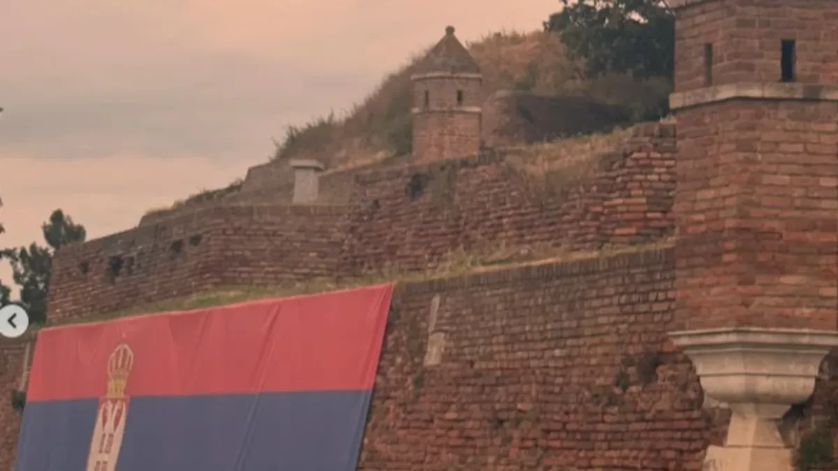 Holivudska zvezda šeta Kalemegdanom! Niko nije znao da je u Beogradu, da li biste je propoznali?