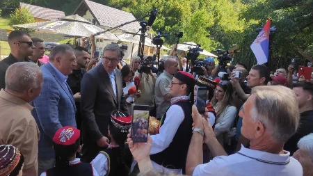 Vučić: Sve što tražimo je da poštujete nas Srbe i da nas nazivate Srbima