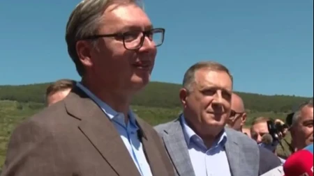 Vučić o navodima "Slobodne Bosne": Presipaju iz šupljeg u prazno
