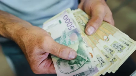 Penzioneri, Fond PIO objavio važne informacije, tiče se povećanja penzije: Zahtev se podnosi lično, uslov je godinu dana