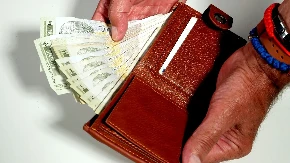 Od danas 10.000 dinara za ove građane! Prijava upravo počela