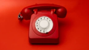  Čuveni "crveni telefon" nikada nije bio crven, ni telefon 