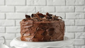 Jeste malo zahtevna za pripremu, ali je ukusna do bola: Recept za Baron tortu koji nemaju ni najbolje poslastičarnice, obara sa nogu