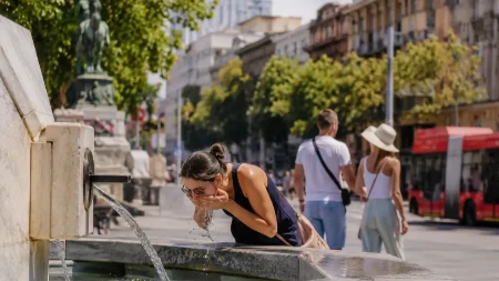 Na Blagu Mariju Srbija gori: Staro verovanje kaže da ovakva vrućina otkriva kakva nas jesen čeka