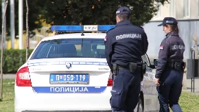 Presreo ženu i ukrao joj zlatni lanac: Uhapšen muškarac (41) u Leskovcu