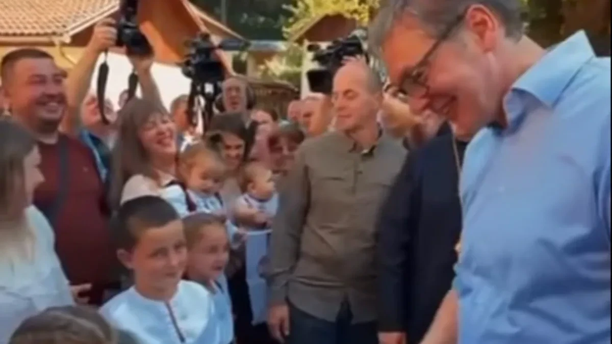 "Ponosan sam na srpsku decu koja se ovde rađaju i rastu" Vučić: Ako ima nešto što volim kao Srbiju, to je Republika Srpska (VIDEO)