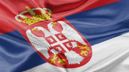Sramota kod Otočca! Zapalili zastavu Srbije uoči godišnjice „Oluje“