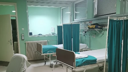 Od superlepka do pur-pene: Najbizarniji slučajevi zbog kojih su lekari ostali bez reči
