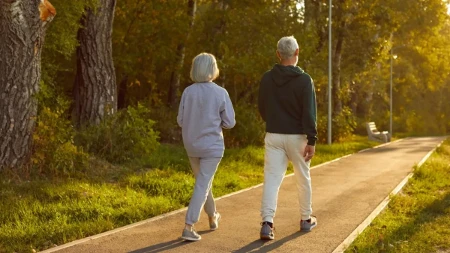 Razgrabilo se svih 30.000 turističkih vaučera! Poznato gde će najviše penzionera ići na odmor