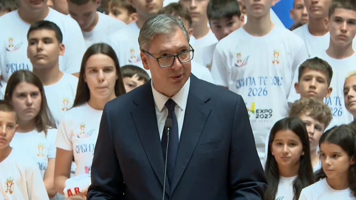 Predsednik Vučić sa učesnicima kampa "Srbija te zove 2026" (VIDEO)