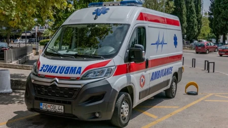 Stravična saobraćajna nesreća: Poginuo muškarac iz Novog Pazara, njegov brat povređen i nalazi se u komi
