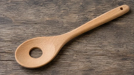 Malo ko zna čemu služi rupa na varjači: Kada saznate, koristićete je drugačije!