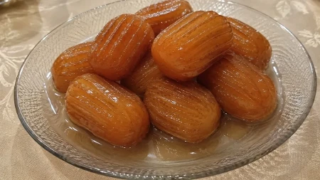 Ovako Turkinje prave tulumbe! Tajna je u sastojaku koji kod nas niko ne dodaje, zato su hrskave i pune sirupa