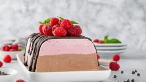 Ledena torta zbog koje će vam svi tražiti repete: Poslastica za sve prilike