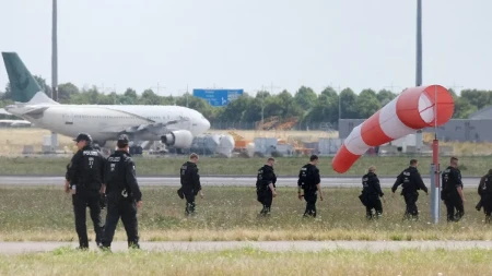 "Vozač autobusa je šutnuo dron dok je leteo nisko" Detalji terorističkog napada u Lajpcigu! (FOTO)