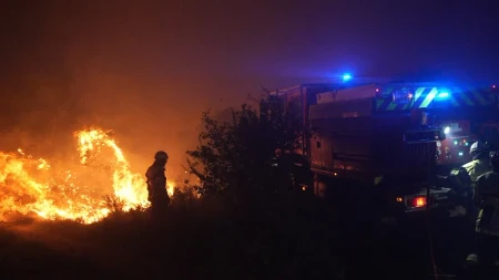 Jedna osoba poginula u požaru: Tragedija u Kaliforniji