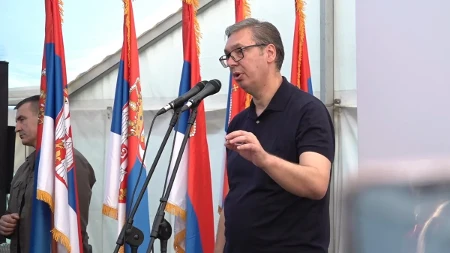 "Imaćemo izbore za najkasnije tri meseca" Vučić: Na njima se odlučuje o budućnosti Srbije