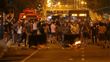 Čuveni profesor srušio sneška blokaderima: Doza istine na Novoj S o davanju novca građanima!