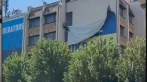 Vučić ugostio Zelenskog i zadao im odlučujući udarac: Histerija u Prištini, skinuli ukrajinsku zastavu!