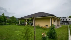 Kuća od 74 kvadrata za nešto više od 9.000 evra - stiže u delovima, dobijaju se i solarni paneli