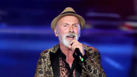 Dino Merlin prevario organizatore i uzeo im 100.000 evra?! Od početka znao da se neće održati koncert u Kraljevu 