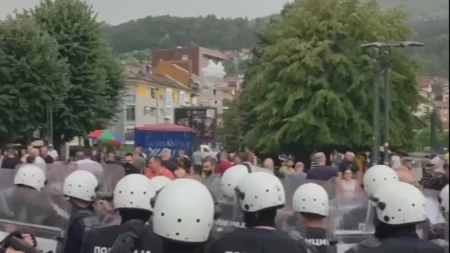 Nasilje u Novom Sadu neće proći: Blokaderi žele da spreče skup SNS!