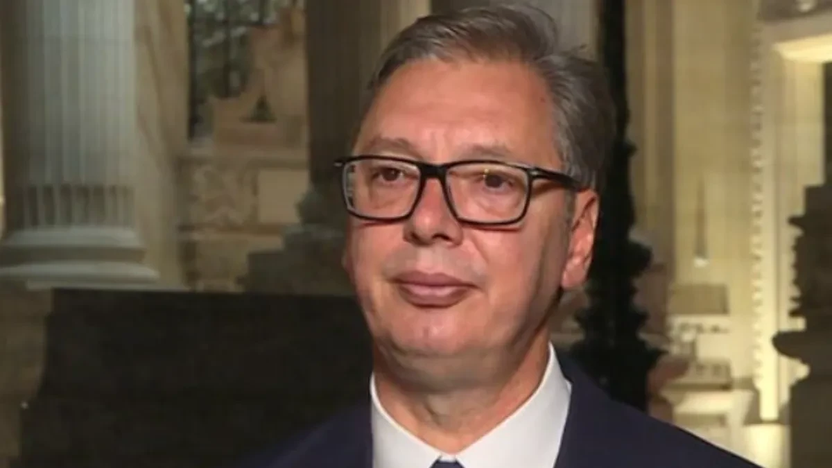 Vučić iz Pariza o Bodirogi kao nosiocu blokaderske liste: Verujem da će to izmeniti, da neće ostati pri tako lošoj odluci
