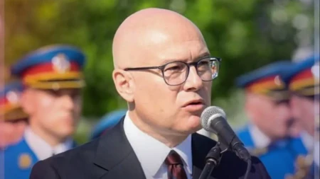 Lider SNS Vučević oštro reagovao na otrovnu retoriku Heleza: To je direktan napad! Srbija i Srpska ostaju jedinstvene!