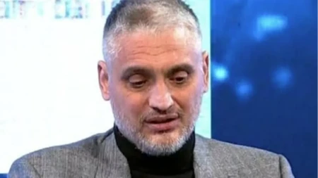 Povređen Čeda Jovanović! Nogu mu u zavoju, a Aca Kos se ne odvaja od njega (VIDEO)