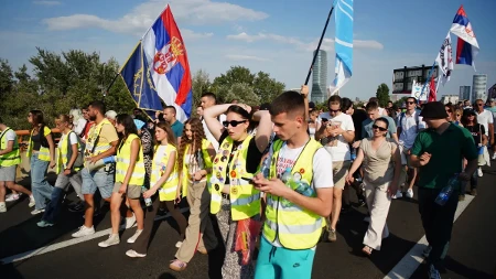 Čak i blokaderi sprdaju Bodirogu! Nosilac "liste" i srednjoškolac ne zna 2 rečenice da sastavi! (VIDEO)