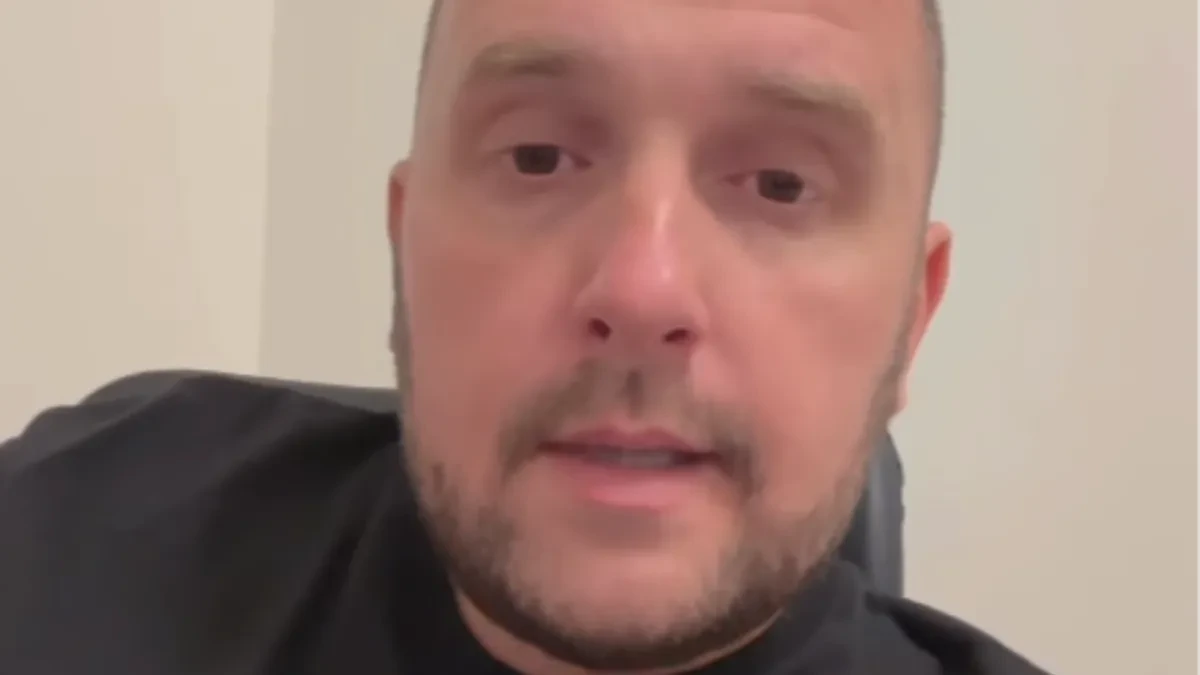 "Kao u vreme NDH, kada su Srbi plivali Savom i Dunavom" Uzelac: Kada bi Bakić vodio Srbiju ne bi kamen na kamenu ostao