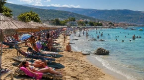 More u septembru nikad primamljivije - apartmani za oko 40 evra, a doručak košta svega 5