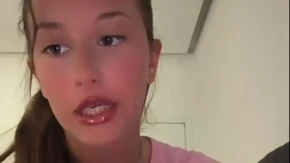 Roditelji su tinejdžerki uzeli telefon na godinu i po dana! Danas im je i sama zahvalna zbog toga