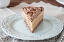 BAJADERA TORTA JOŠ BOLJA OD KOLAČA Nema ko će ostati na samo jednom parčetu