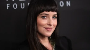 Proveli noć zajedno u hotelu: Dakota Džonson uhvaćena sa novim dečkom!