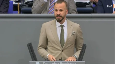 Nemački poslanik Tobijas Tajh za „Vesti-online“: Ono što nazivaju „demokratijom“ često je ciljano mešanje u izbore u Srbiji