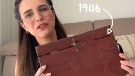 Kofer njenog dede bio je zaboravljen decenijama: Kada su ga otvorili, otkrili su neverovatne stvari!