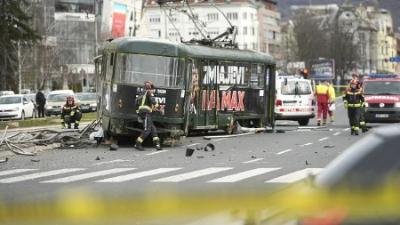 Vozač tramvaja optužen zbog tragedije u Sarajevu: Student poginuo na stajalištu, četvoro povređeno